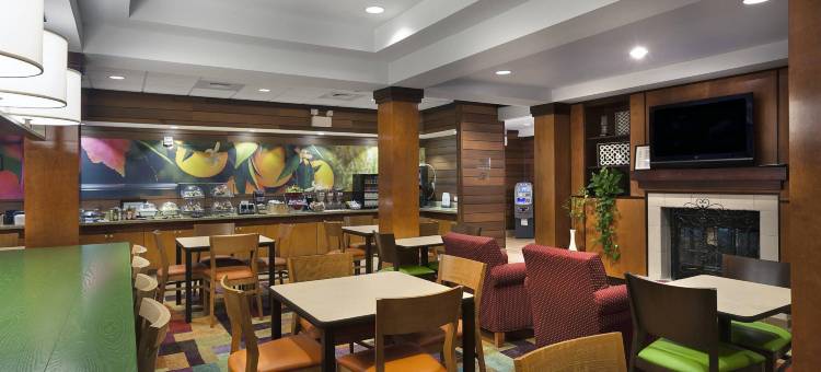 伊丽莎白市万枫酒店(Fairfield Inn & Suites Elizabeth City)图片