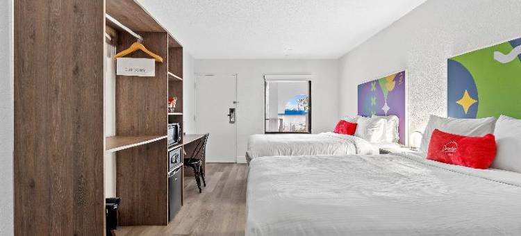 Travelodge Inn & Suites by Wyndham Jacksonville Airport图片