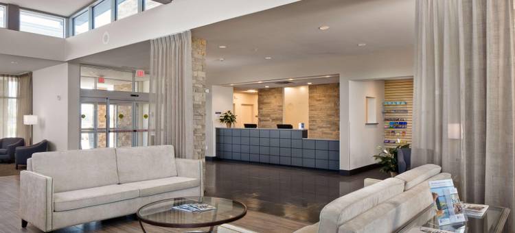 AmericInn by Wyndham Woodstock IL图片