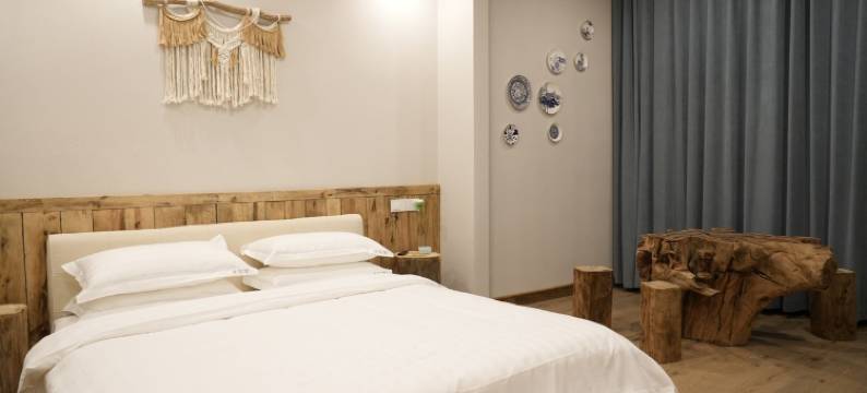 玉峰山泉似你民宿(翠微路分店)图片