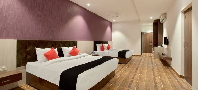 首都 O 30351 S B 阁下酒店(Collection O S B Excellency)图片