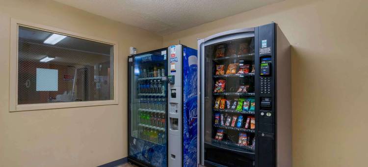 美国长住精选酒店-坦帕-机场-纪念公路(Extended Stay America Select Suites Tampa Airport Memorial Hwy)图片