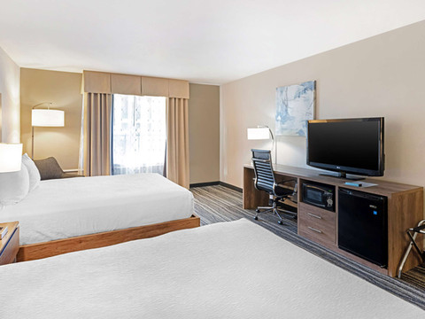 皇家贝斯特韦斯特套房酒店