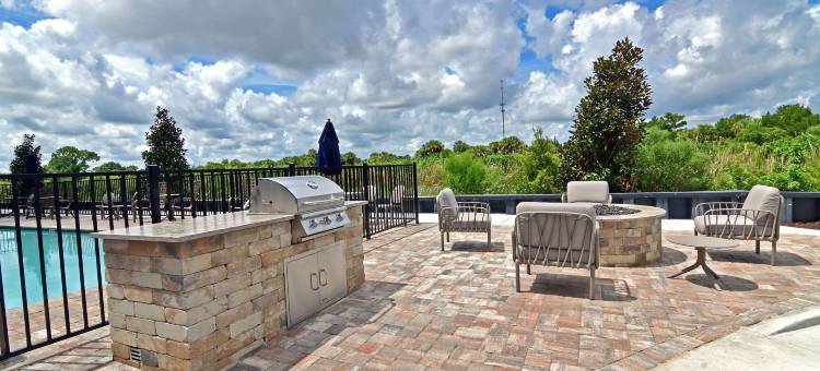 舒适套房酒店泰特斯维尔靠近肯尼迪航天中心(Comfort Suites Titusville Near Kennedy Space Center)图片