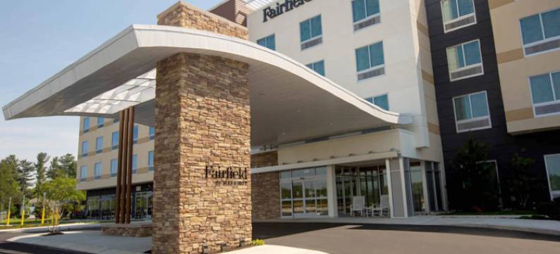 费城布鲁莫尔-新镇广场万枫套房酒店(Fairfield Inn & Suites Philadelphia Broomall/Newtown Square)图片