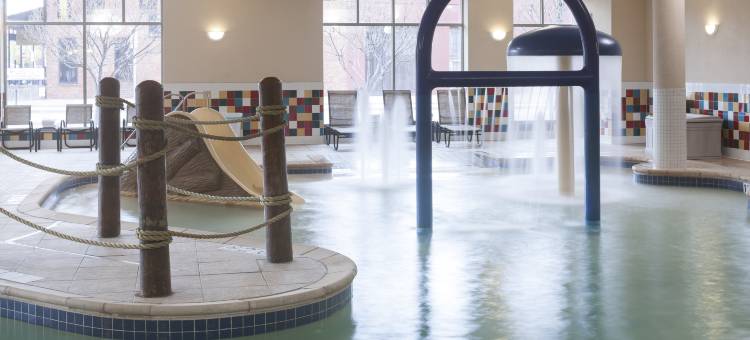 希尔顿欢朋套房酒店-俄克拉何马市布里克顿(Hampton Inn & Suites Oklahoma City-Bricktown)图片