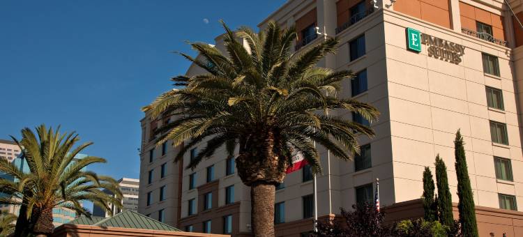 希尔顿大使套房酒店-萨克拉门托河滨步道(Embassy Suites by Hilton Sacramento Riverfront Promenade)图片