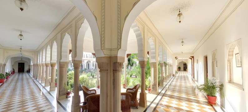 阿马尔奥恰大酒店(Amar Mahal)图片