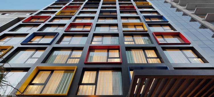 Ikonik 米拉弗洛雷斯的图标(Ikonik Miraflores)图片