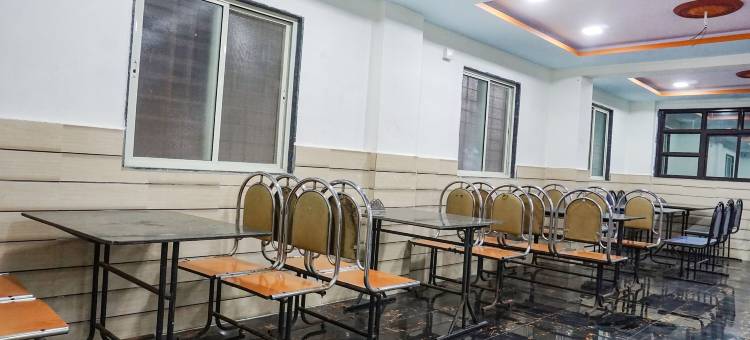 FabHotel Surya I 浦那(FabHotel Surya I Pune)图片