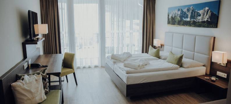 莱提埃尔彭霍特尔凯瑟菲尔斯酒店(Alpenhotel Kaiserfels)图片