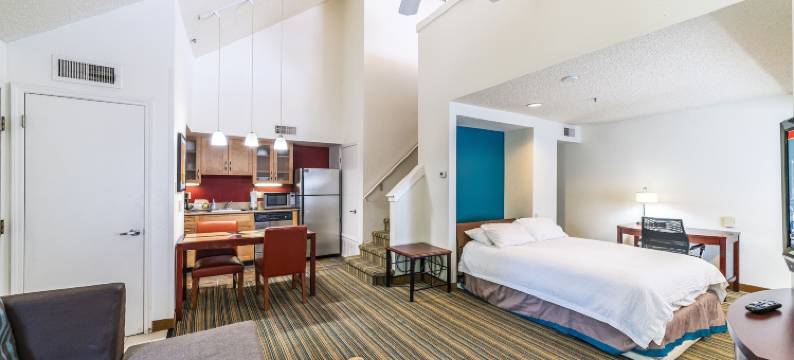 菲尼克斯都市长住型酒店(Metro Phoenix Extended Stay)图片
