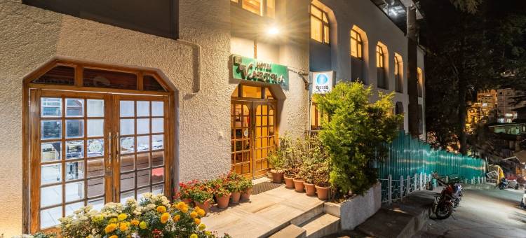 Treebo Varuna山景(Treebo Varuna with Mountain View)图片