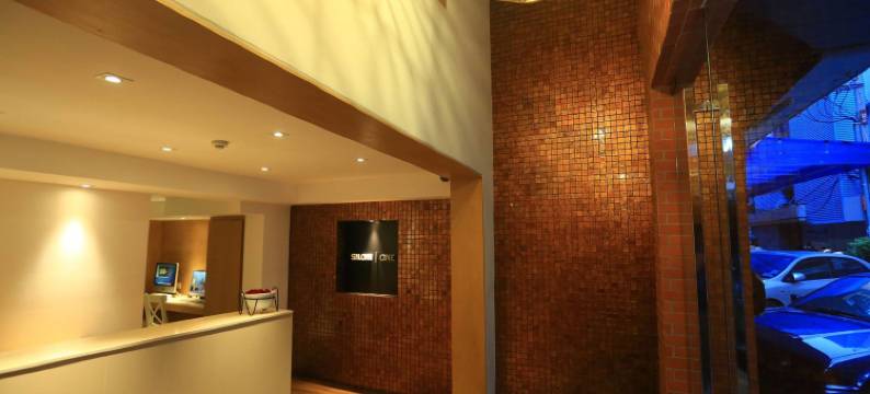 是隆1号酒店(Silom One)图片