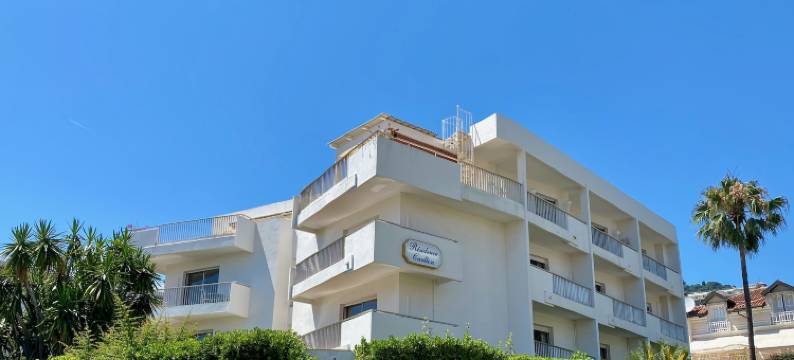 卡尔顿公寓(Résidence Carlton - Rénovée Avec Piscine)图片