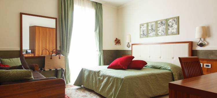 阿莱格罗意大利阿拉西奥罗莎酒店(Allegroitalia Alassio Rosa)图片