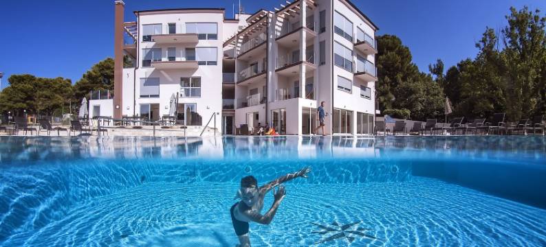 普莱曼图拉度假村(Premantura Resort - Hotel & Restaurant)图片