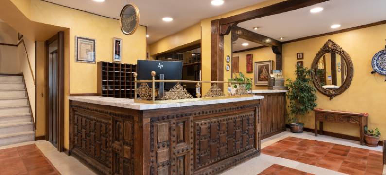 克里索梅森城市(Crisol Mesón del Cid)图片