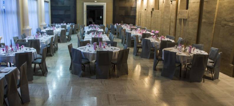 塞加拉普林西尔餐厅及酒店(Authentic by Balladins – Rodez / le Ségala)图片