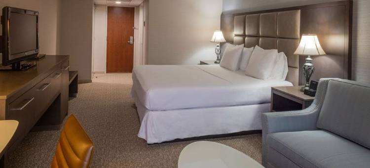 长岛哈帕克丽筠酒店(Radisson Hotel Hauppauge-Long Island)图片