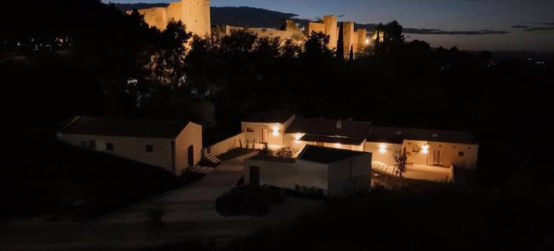 博尔戈文切里(Borgo Vinceri)图片