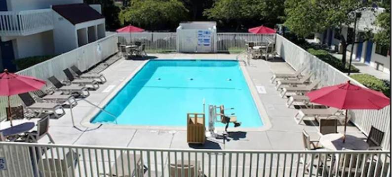 圣路易斯奥比斯保南6号汽车旅馆(Motel 6 San Luis Obispo, CA - South)图片