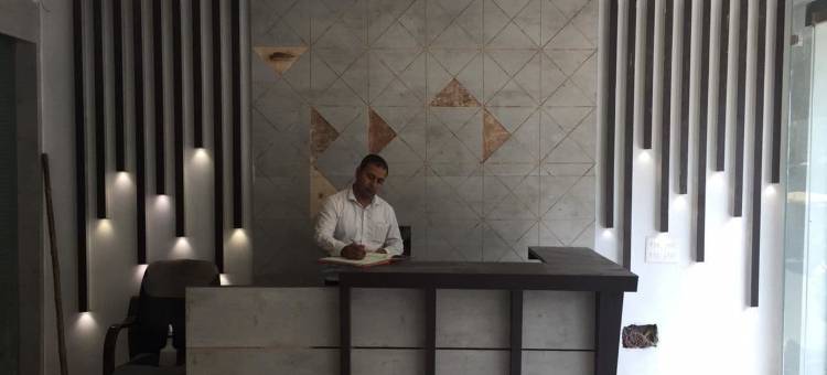 帕尼帕特绿色城堡酒店(Green Castle)图片