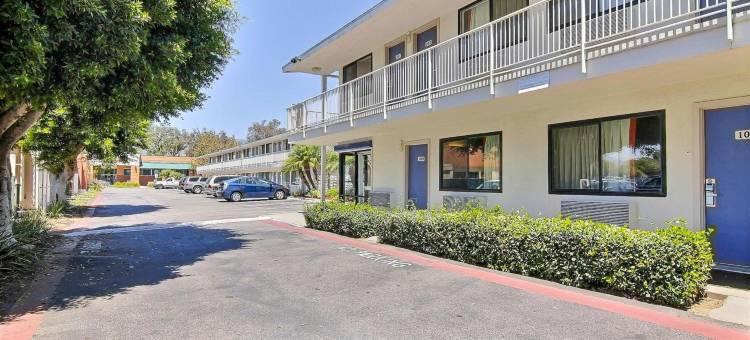 圣巴巴拉6号汽车旅馆 - 戈拉塔(Motel 6 Goleta, CA - Santa Barbara)图片