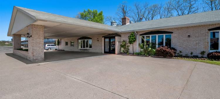 怀特摩尔湖温德姆戴斯酒店(Days Inn by Wyndham Whitmore Lake)图片