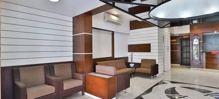 Fabhotel Prime Raajpath的豪华酒店(Hotel Raajpath, Vadodara)图片