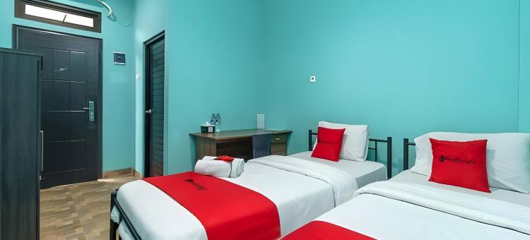 红多兹酒店-近RSUD科贾(RedDoorz Near Rsud Koja)图片