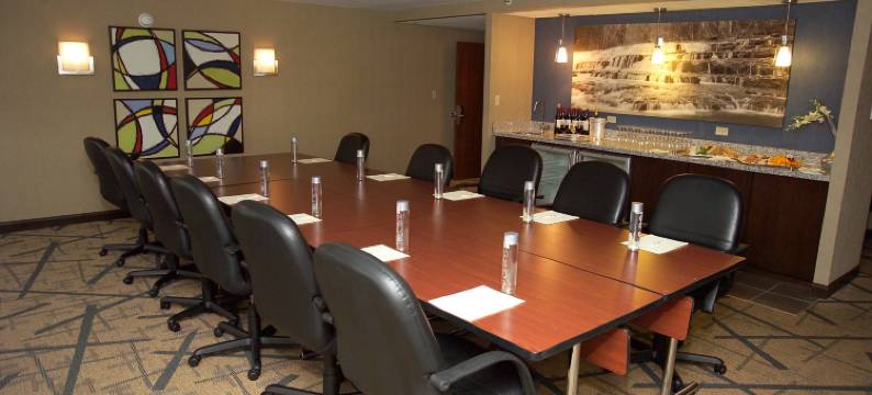 圣路易斯西港逸林酒店(DoubleTree by Hilton Hotel St. Louis - Westport)图片