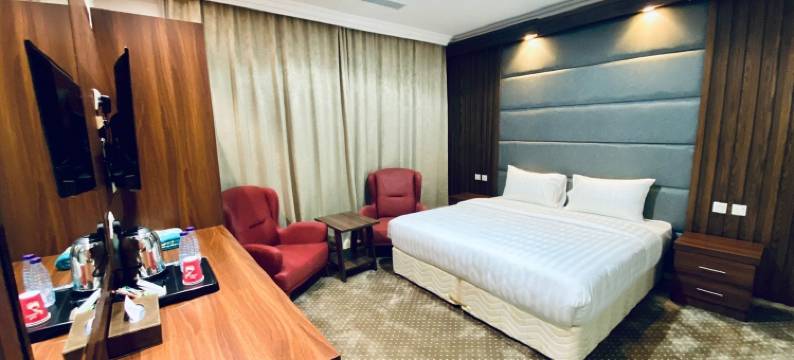 伊特拉拉特乌胡德酒店(ITLALAT UHUD HOTEL)图片