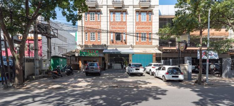 桑斯维布斯酒店马拉巴尔(Sans Vibes Hotel Malabar)图片