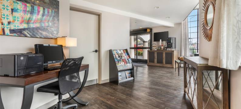 玫瑰花园贝斯特韦斯特酒店(Best Western Rose Garden Inn)图片