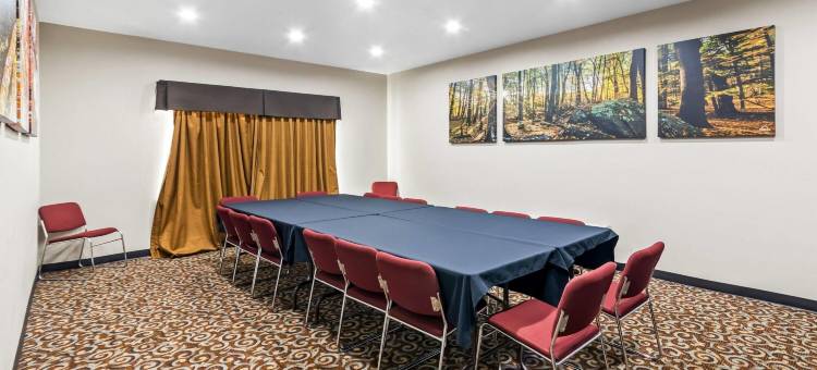 德克萨斯洛克代尔戴斯酒店(Days Inn by Wyndham Rockdale Texas)图片