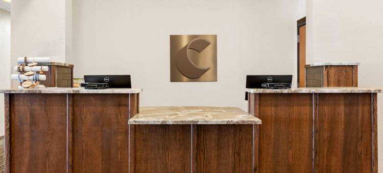 的因特拉克湖前舒适酒店(Comfort Inn & Suites Munising-Lakefront)图片