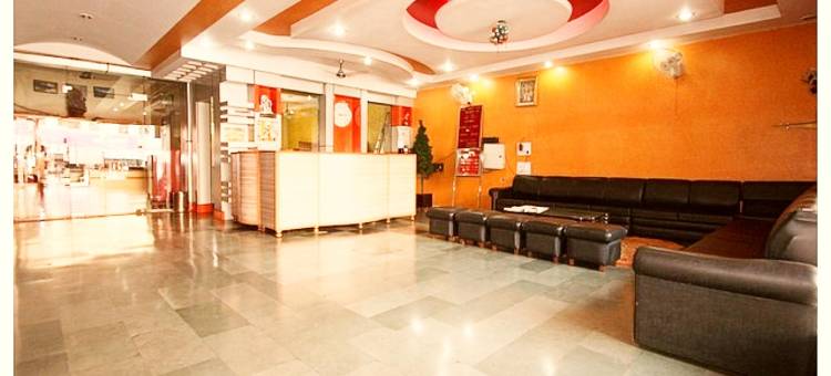哈里瓦戈鲁姆戈甘帕蒂广场酒店(Goroomgo Ganpati Plaza Near Har Ki Pauri Haridwar)图片
