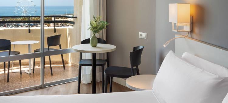 索尔港滨海酒店(Sol Puerto Marina)图片