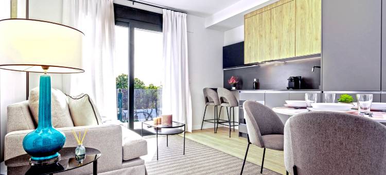 Apartment adapted for disabled with terrace and pool. Arruzafa IV图片