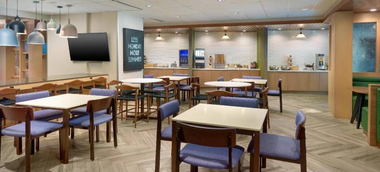 阿尔法利塔阿瓦隆区费尔菲尔德酒店(Fairfield by Marriott Inn & Suites Alpharetta Avalon Area)图片