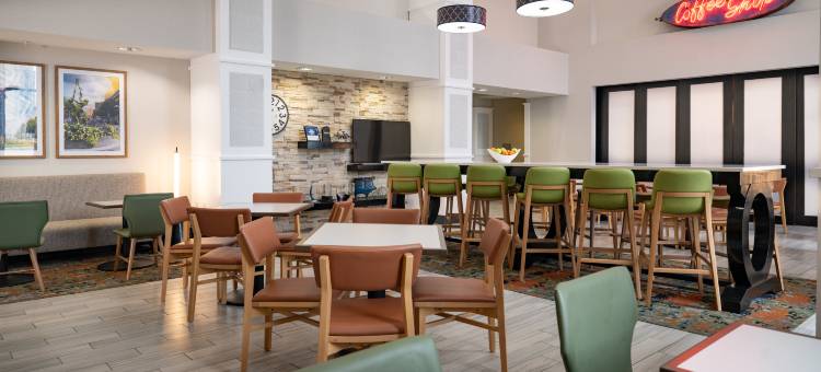 拉克罗斯市中心欢朋套房酒店(Hampton Inn & Suites la Crosse/Downtown, WI)图片