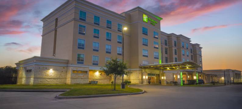 休斯顿西北威洛布鲁克假日套房酒店(Holiday Inn & Suites HOUSTON NW - WILLOWBROOK by IHG)图片