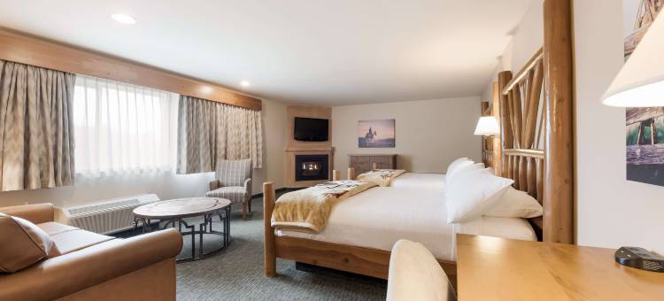 肯特伍德贝斯特韦斯特优质酒店(Best Western Plus Kentwood Lodge)图片