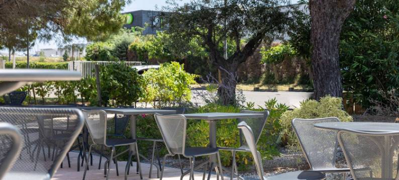 宜必思卡尔卡松 Est La Cité 酒店(Ibis Carcassonne Est la Cité)图片