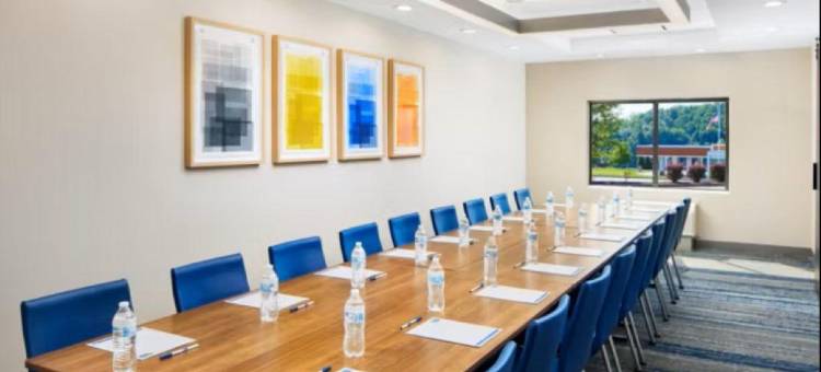 IHG智选假日酒店及套房，布里奇波特(Holiday Inn Express & Suites Bridgeport by IHG)图片