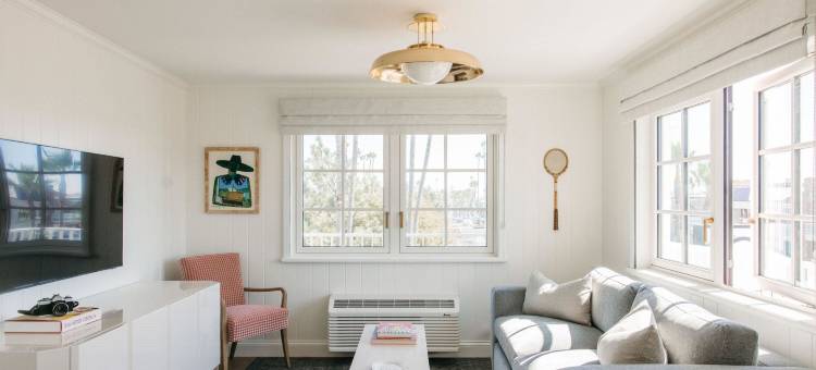 海湾半岛酒店(Bay Shores Peninsula Hotel)图片