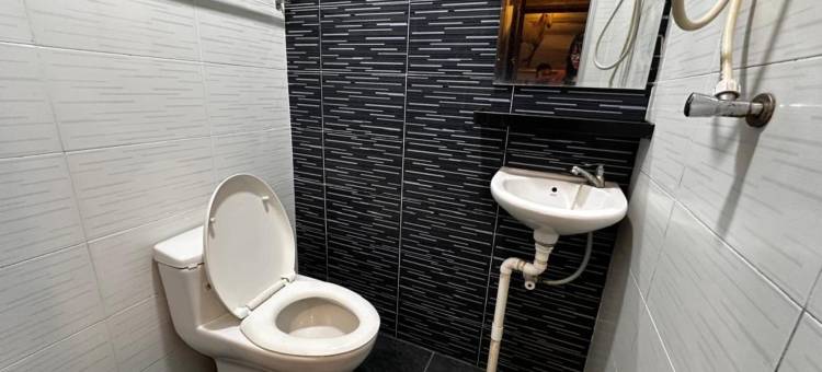 OYO 91242 麻坡金马酒店(OYO 91242 Muar Golden Horse Hotel)图片