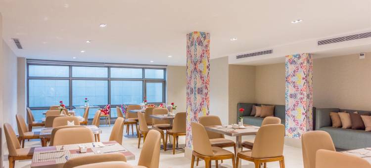 艾瓦快捷酒店 - 哈姆拉(Ewaa Express Hotel - Al Hamra)图片