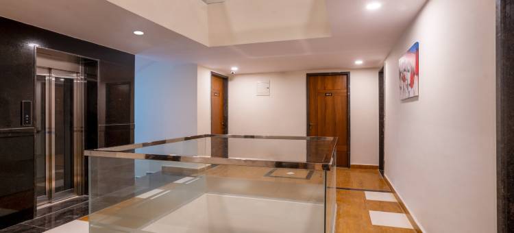 Treebo SY旅馆，加奇鲍利DLF(Treebo SY Inn, Gachibowli DLF)图片